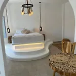 Provenzo Luxury Apartments&suites Astypálaia