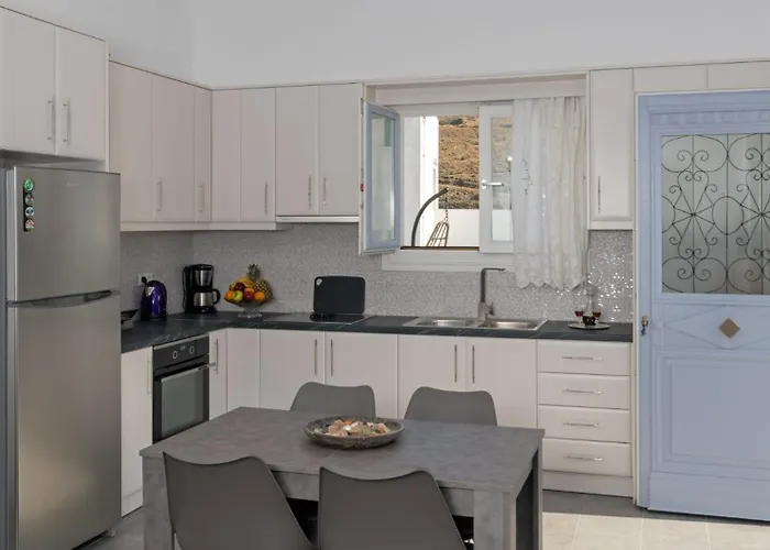 Provenzo Luxury And * Astypálaia