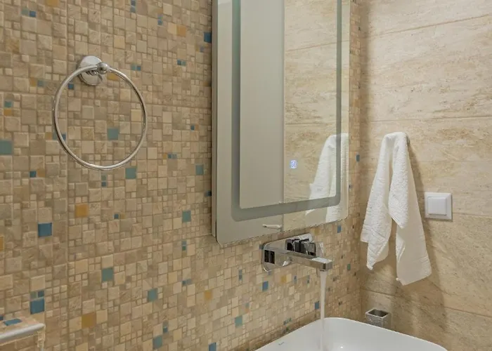 Provenzo Luxury And *